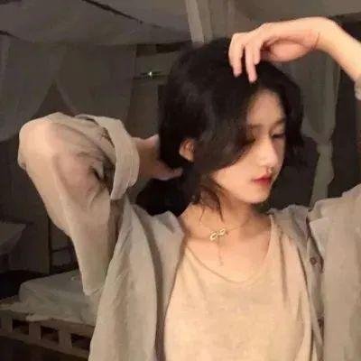 红唇
